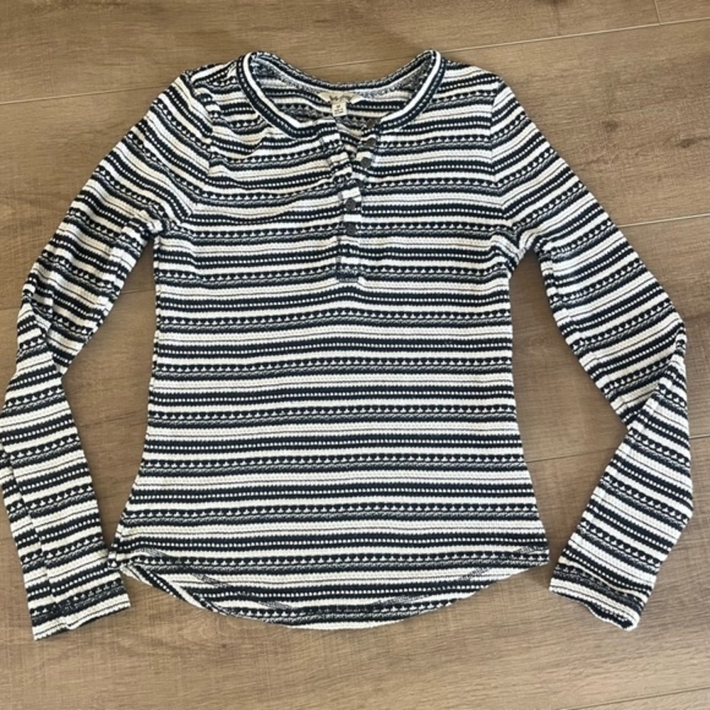 Lucky Brand Chloe Thermal Henley Top SMALL Waffle Knit Ivory & Black Layering‎